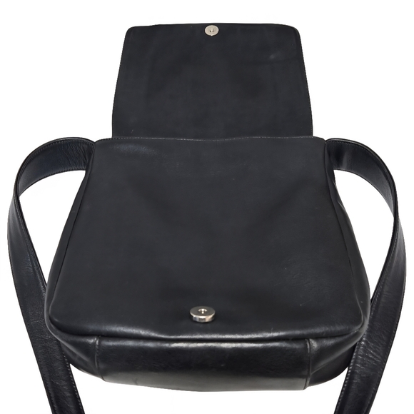 Coach (Vintage 1990s) Lexington Flap Bag 4183 Italy Black Leather - Picture 7 of 15